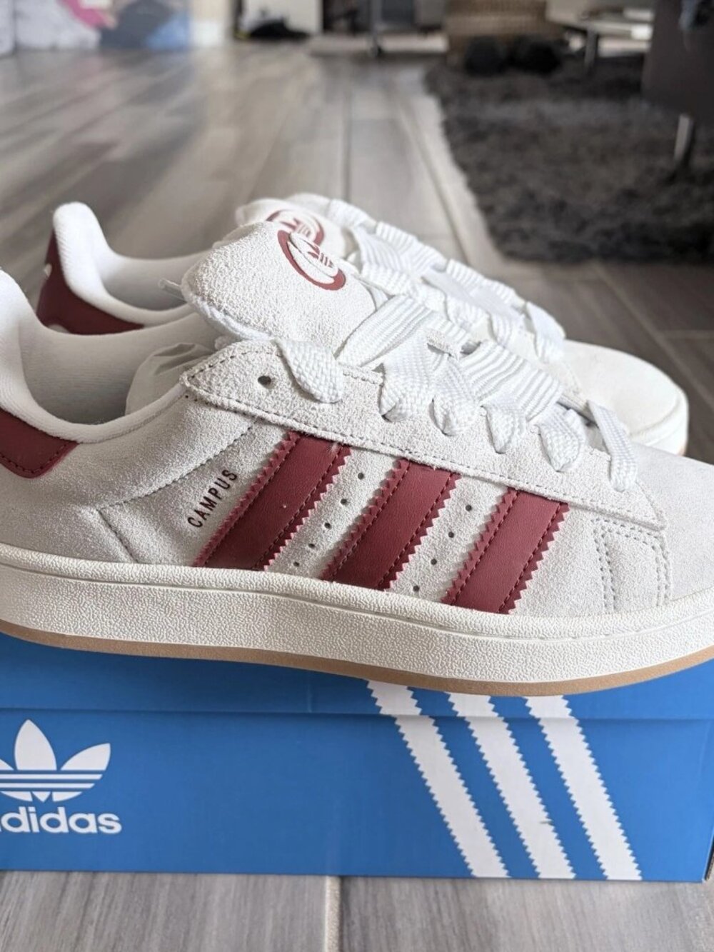 Women's adidas Originals Campus 00s Shoes - Crystal White Preloved Ruby JQ7783 - Picture 5 of 16